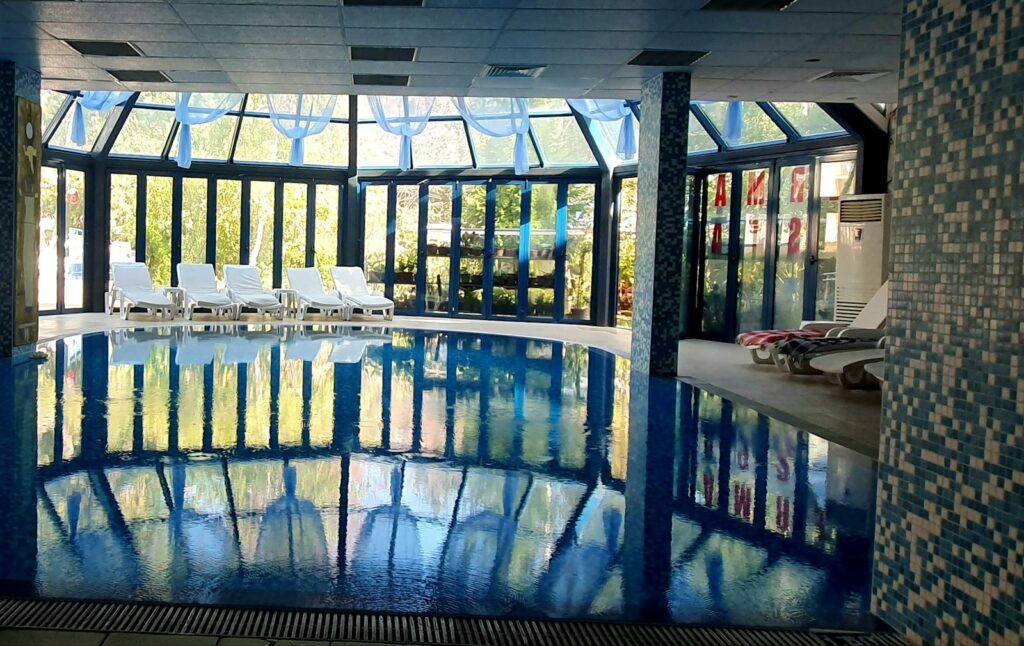 Piscina e area spa, impianto a rischio aerosol